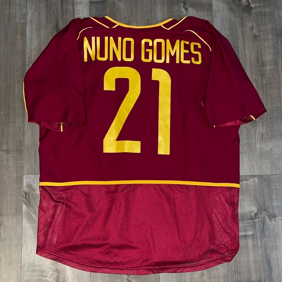 Nuno Gomes Portugal 2002 Jersey - Picture 1 of 5